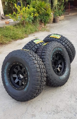ขายล้อพร้อมยาง 285/75/16