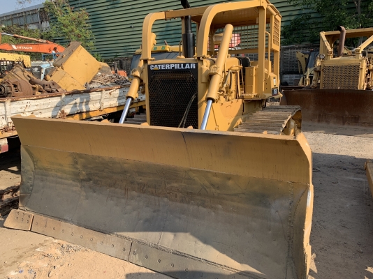 รถดันดิน Caterpillar D6D ตีนเป็ดแต่ใส่แผ่นตีนไก่ เกียร์ตัด สภาพดี เครื่องดี ช่วงล่างแน่น