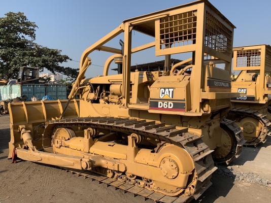รถดันดิน Caterpillar D6D ตีนเป็ดแต่ใส่แผ่นตีนไก่ เกียร์ตัด สภาพดี เครื่องดี ช่วงล่างแน่น