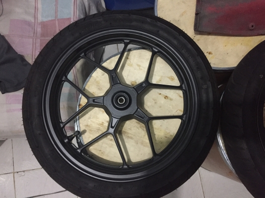 click 125i