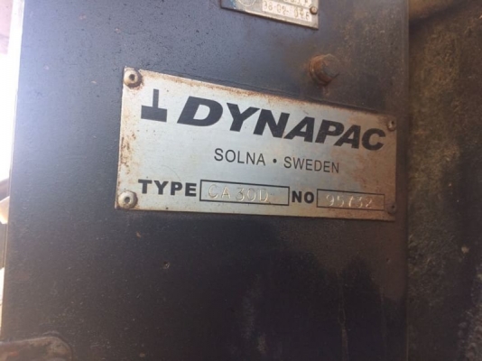 ขาย 385,000 รถบด DYNAPAC CA 30 D เครื่องดี เกียร์แรง ระบบสั่นแรง สภาพพร้อมใช้ ระบบสั่นสะเทือนแรง เกียร์แรง เอกสารชื้อขาย  รถอยู่ สระบุรี  090-772-3710 090-772-3708