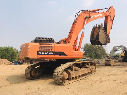 ขาย 1,650,000 DOOSAN SL 450 LC ทำงาน 9,000 ชม. เครื่องดี ปั้มแรง เอวแน่น ช่วงล่างแน่น เล่มทะเบียน รถพร้อมใช้ รถอยู่ ปทุมธานี สามโคก 090-772-3710 090-772-3708