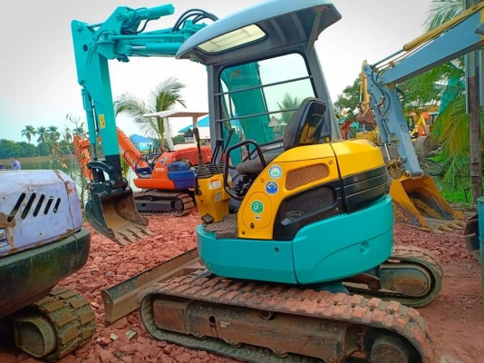 ขายจ้า..KUBOTA RX303 เก่านอกแท้  สภาพสวย 5,xxxชั่วโมง พร้อมใช้  โทร 089-3818694 จ๊อย