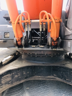 ขาย 2,500,000 HITACHI zx 350 H-3 ไฟฟ้าสมบูรณ์ เครื่องดี ปั้มแรง เอวแน่น ช่วงล่างเต็ม เล่มทะเบียน รถสวยพร้อมใช้ รถอยู่ ปทุมธานี สามโคก 090-772-3710 090-772-3708