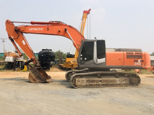 ขาย 2,500,000 HITACHI zx 350 H-3 ไฟฟ้าสมบูรณ์ เครื่องดี ปั้มแรง เอวแน่น ช่วงล่างเต็ม เล่มทะเบียน รถสวยพร้อมใช้ รถอยู่ ปทุมธานี สามโคก 090-772-3710 090-772-3708