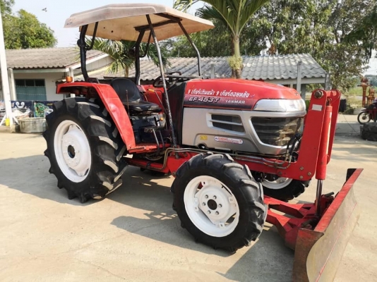 สินค้าเข้าใหม่คะยันม่ารุ่นEF453T  อุปกรณ์ 3 ชิ้น ใบดันหน้า ผาน6 โรตารี่ ราคา265000บาทต่อรองได้ สนใจติดต่อที่ 0906910337 ต้า