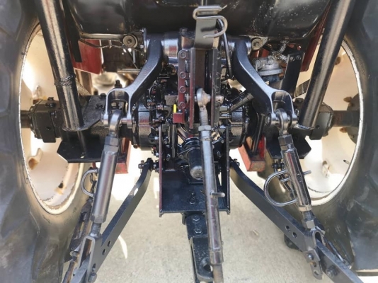 สินค้าเข้าใหม่คะยันม่ารุ่นEF453T  อุปกรณ์ 3 ชิ้น ใบดันหน้า ผาน6 โรตารี่ ราคา265000บาทต่อรองได้ สนใจติดต่อที่ 0906910337 ต้า