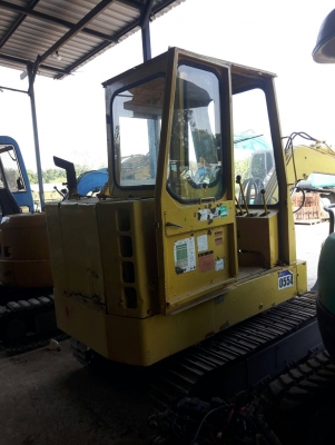 ขายแบคโฮโคมัสสุ PC20 เก่านอกราคา 150,000