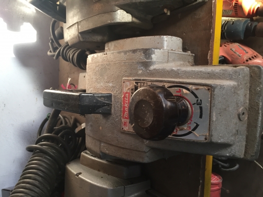 ขายกบไฟฟ้า 5&rdquo; MAKITA 1804N มือสองครับ