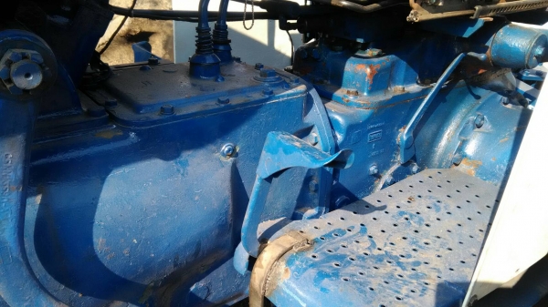 รถไถฟรดอุปกรณ์สามอย่างสนใจสอบถามใด้คับ รถไถฟรดอุปกรณ์สามอย่างสนใจสอบถามใด้คับ