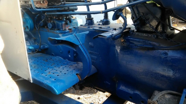 รถไถฟรดอุปกรณ์สามอย่างสนใจสอบถามใด้คับ รถไถฟรดอุปกรณ์สามอย่างสนใจสอบถามใด้คับ