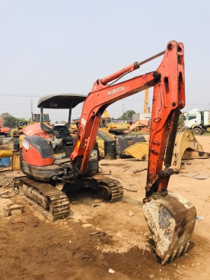 ขาย 285,000 KUBOTA kx 913c เครื่องดี ปั้มแรง เอวแน่น ช่วงล่างสวย รถพร้อมใช้งาน รถอยู่ ปทุมธานี สามโคก 090-772-3710 090-772-3708