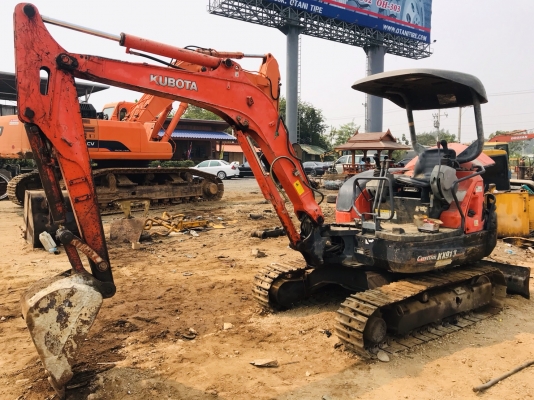 ขาย 285,000 KUBOTA kx 913c เครื่องดี ปั้มแรง เอวแน่น ช่วงล่างสวย รถพร้อมใช้งาน รถอยู่ ปทุมธานี สามโคก 090-772-3710 090-772-3708