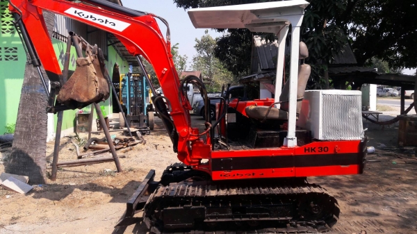 ขายครับ kh30เทียบเท่าpc30 รถใช้งานปกติ