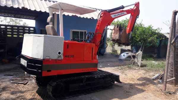 ขายครับ kh30เทียบเท่าpc30 รถใช้งานปกติ