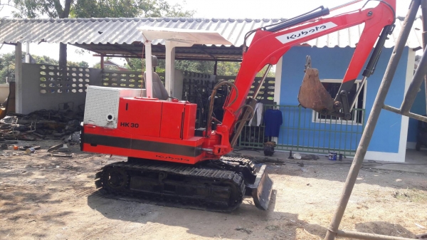 ขายครับ kh30เทียบเท่าpc30 รถใช้งานปกติ