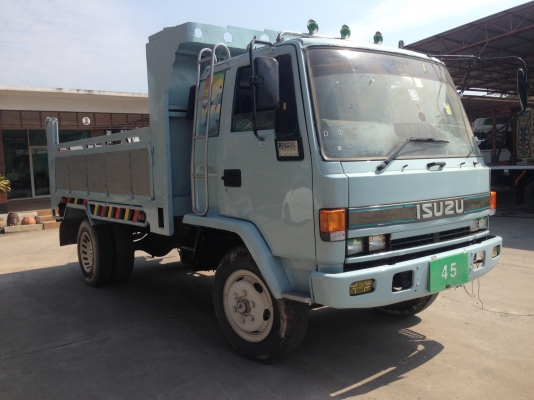 ขายด่วน 6 ล้อดั้ม ISUZU FRR 175 แรง ปี 38 สภาพสวย ขายด่วน 6 ล้อดั้ม ISUZU FRR 175 แรง ปี 38 สภาพสวย