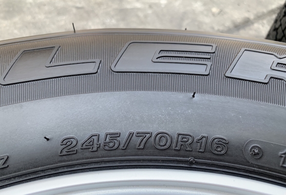 ล้อแม็กป้ายแดง ISUZU D-MAX Blue Power ขอบ 16 พร้อมยางป้ายแดง Bridgestone 245-70-16 ปี 18 สวยกริ๊บๆ ตุ่มเด้ง เส้นสีจัด