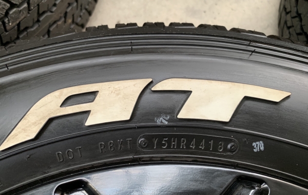 ล้อแม็กป้ายแดง Toyota Revo Rocco ขอบ 18 พร้อมยางป้ายแดง 265-60-18 Dunlop ปลายปี 18 ใหม่ยกห้าง สวยกริ๊บ