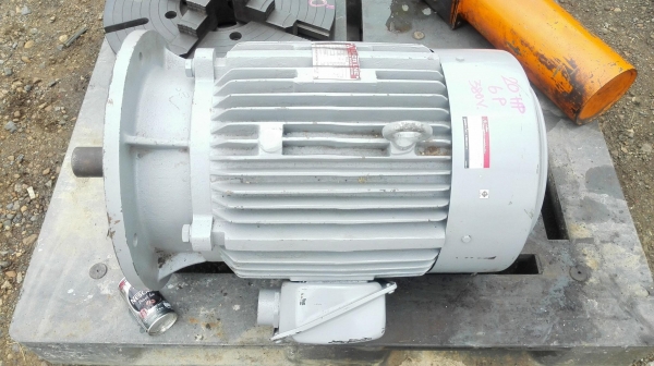 มอเตอร์ไฟฟ้ากำลังรอบช้าแบบหน้าแปลนของเก็บสแปร Mitsubishi 20 HP 6 POLE 960 RPM 380V ของใหม่เก่าเก็บ 1 มอเตอร์ไฟฟ้ากำลังรอบช้าแบบหน้าแปลนของเก็บสแปร Mitsubishi 20 HP 6 POLE 960 RPM 380V ของใหม่เก่าเก็บ 1