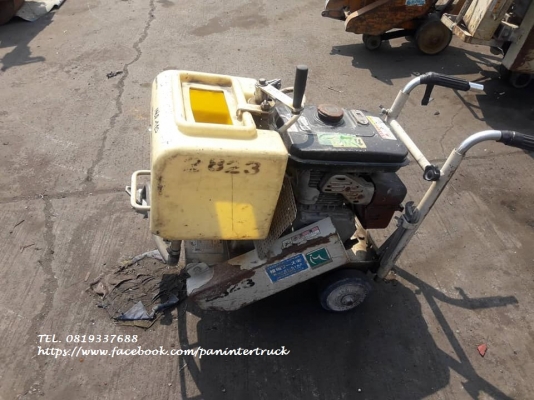 FROM JAPANขายถูกด่วนๆ CONCRETE CUTTERเครื่องตัดคอนกรีต ยี่ห้อ : MEIWA -MCP-120 /เครื่องยนต์ ROBIN :EH17 /ราคาเพียง15,000 บาท