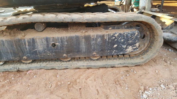 ขาย แบคโฮ KOBELCO SK30-SR ซื้อเก่านอกมา มีไลน์แย็ก เครื่องดี ปั้มนิ้ว มีใบอินวอยซ์ รถพร้อมใช้งาน ราคาต่อรองได้