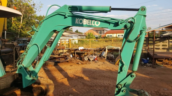 ขาย แบคโฮ KOBELCO SK30-SR ซื้อเก่านอกมา มีไลน์แย็ก เครื่องดี ปั้มนิ้ว มีใบอินวอยซ์ รถพร้อมใช้งาน ราคาต่อรองได้