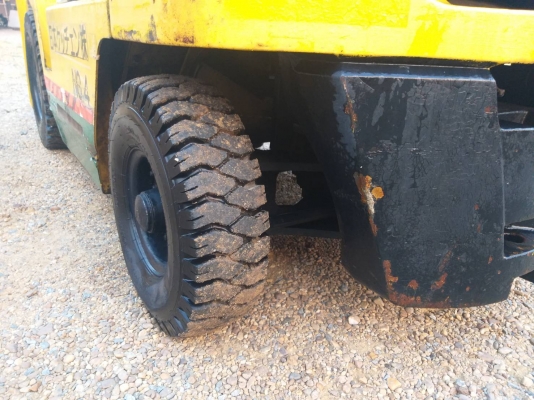 ขายรถยก TCM FD25 Z3 เครื่องดีเซล C240  เสาสูง 3.50 เมตร ยกได้ 2.5 ตัน เกียร์ออโต้ รถนอกนำเข้า ติดต่อ 098-7962549