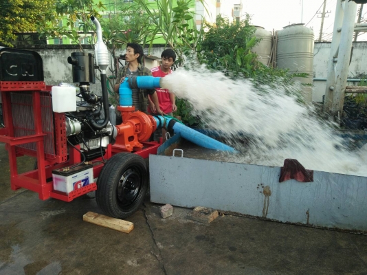 iครื่องสูบนํ้าประกอบใหม่ยังไม่ได้ใช้งาน