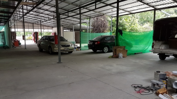 โครงเหล็กพร้อมหลังคาเมทัลชีทบลูโสคป 500ตรม ถูกสุดๆ โครงเหล็กพร้อมหลังคาเมทัลชีทบลูโสคป 500ตรม ถูกสุดๆ