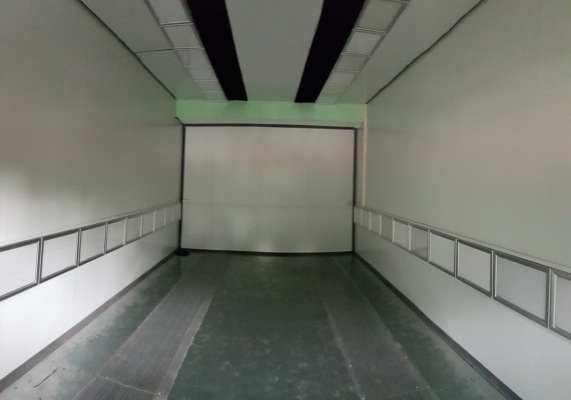 ผนังPUอินซูเลชั่น ไอโซวอลล์ 10ซม ใช้เป็นห้องพ่นสีอบสี ขาย 50,000บ. สนใจทัก Line ID 0616366497