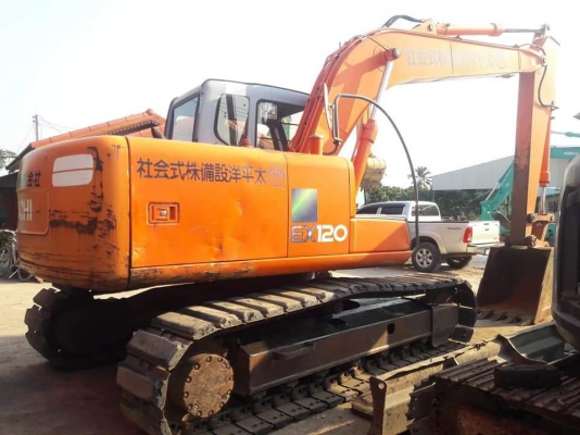 มาใหม่จ้า..HITACHI EX120-5 เก่านอกแท้  สภาพสวย เครื่องปั๊มดี  6,xxx ชั่วโมง  พร้อมใช้ โทร 089-3818694 จ๊อย