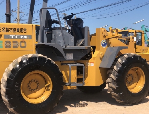 ขายรถตักล้อยาง TCM E830 (เท่าเทียบ WA100) นำเข้าเองจากญี่ปุ่น สภาพสวยพร้อมใช้ มีVDOการทำงานครับ ขายรถตักล้อยาง TCM E830 (เท่าเทียบ WA100) นำเข้าเองจากญี่ปุ่น สภาพสวยพร้อมใช้ มีVDOการทำงานครับ