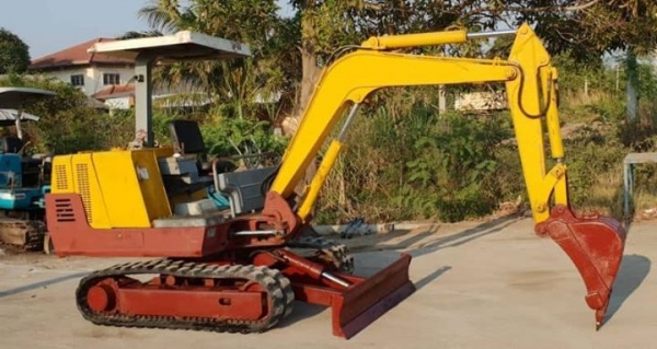 lS30SX   SUMITOMO   ขนาด3ตัน ราคาแค่  165,000บาท  รถนอกเพิ่งนำเข้ามายังไม่เคยใช้งานในเมืองไทยเลย สถาพดีคอลโทลสั้นพร้อมใช้ เครื่องอีซูซู3สูบเครื่องดีปั้มเเรงพร้อมใช้บูมอาร์มสวย  ช่างล่างดีรถสวยเร็วแรง  ไม่โหลดพร้อมใช้เดิมๆเอกสารอินวอยล์  สนใจคลิ๊ก ☎ 081-98