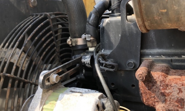 ขายรถดันดิน KOMATSU D21P-7E (4,XXX ชั่วโมง) นำเข้าเองจากญี่ปุ่น สภาพสวยพร้อมใช้ มีVDOการทำงานครับ