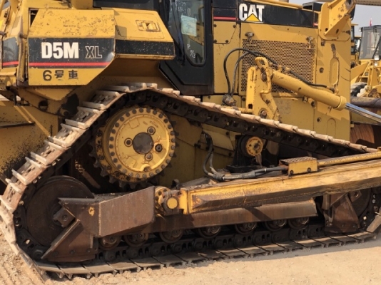 ขายรถดันดิน CAT D5M (3,XXX ชั่วโมง) นำเข้าเองจากญี่ปุ่น สภาพสวยพร้อมใช้ มีVDOการทำงานครับ