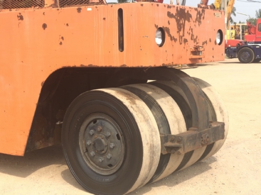 ขายรถบด 9 ล้อ KAWASAKI KR20C นำเข้าเองจากญี่ปุ่น สภาพสวยพร้อมใช้ มีVDOการทำงานครับ