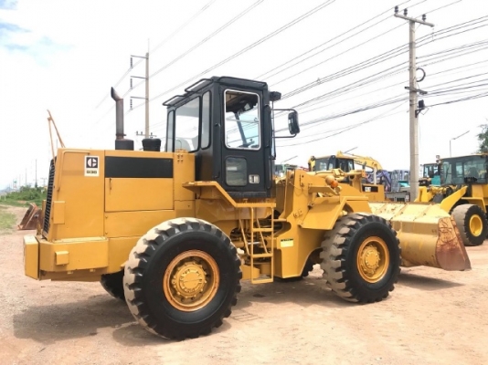 ขายรถตักล้อยาง CAT 936Z (4,XXX ชั่วโมง) นำเข้าเองจากญี่ปุ่น สภาพสวยพร้อมใช้ มีVDOการทำงานครับ