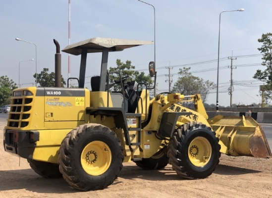 ขายรถตักล้อยาง KOMATSU WA100-3 (1,XXX ชั่วโมง) นำเข้าเองจากญี่ปุ่น สภาพสวยพร้อมใช้ มีVDOการทำงานครับ ขายรถตักล้อยาง KOMATSU WA100-3 (1,XXX ชั่วโมง) นำเข้าเองจากญี่ปุ่น สภาพสวยพร้อมใช้ มีVDOการทำงานครับ