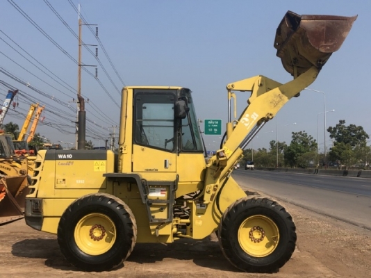 ขายรถตักล้อยาง KOMATSU WA100-3 นำเข้าเองจากญี่ปุ่น สภาพสวยพร้อมใช้ มีVDOการทำงานครับ
