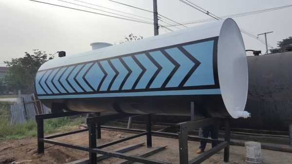 ถังน้ำมันขนาด 9000 ลิตรสวยพร้อมใช้งาน ตามรูป