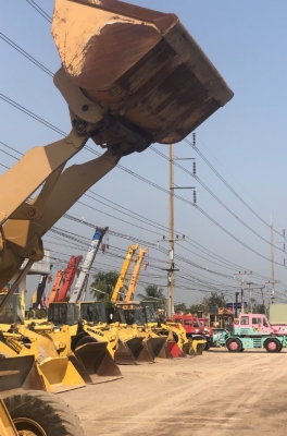 ขายรถตักล้อยาง TCM 840-2 แขนยาวพิเศษ นำเข้าเองจากญี่ปุ่น สภาพสวยพร้อมใช้ มีVDOการทำงานครับ