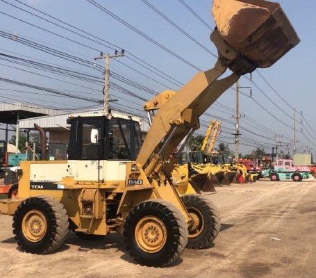 ขายรถตักล้อยาง TCM 840-2 แขนยาวพิเศษ นำเข้าเองจากญี่ปุ่น สภาพสวยพร้อมใช้ มีVDOการทำงานครับ