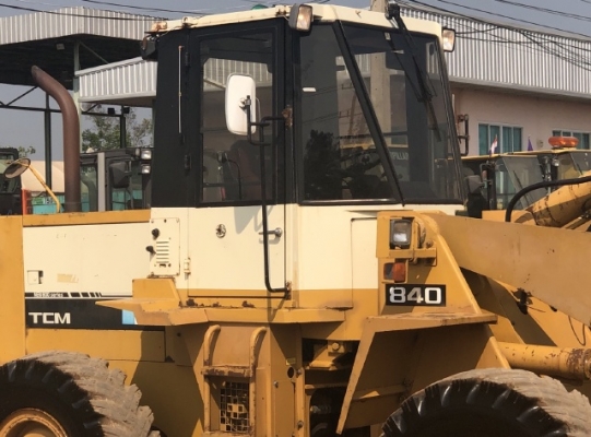 ขายรถตักล้อยาง TCM 840-2 แขนยาวพิเศษ นำเข้าเองจากญี่ปุ่น สภาพสวยพร้อมใช้ มีVDOการทำงานครับ