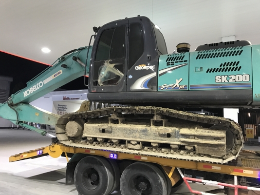 ขายKOBELCO SK200-8 Super-XM รุ่นสุดท้าย 4000 ชั่วโมง ฟรีPM7000 สภาพสวยเดิมๆทั้งคัน สนใจติดต่อโดยตรง 081-4283210