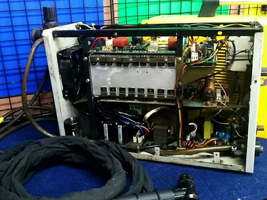 ตู้ พลาสม่า PUNAIR  CUT60 พร้อมสาย สินค้าคุณภาพดามรูป