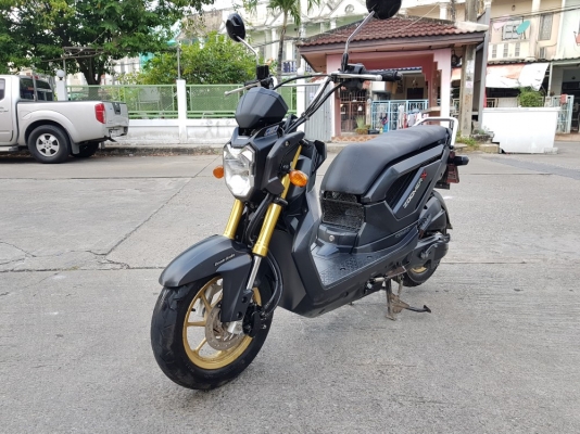 Zoomer x สีดำ ตัวTop คอมบายเบรค เล่มทะเบียนชุดโอนครบ