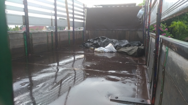 ขาย6ล้อHINO FC 4J 145แรง ปี47 ยาว5.50เมตร  เครื่องดี คัสชีส์สวย ตามสภาพครับ