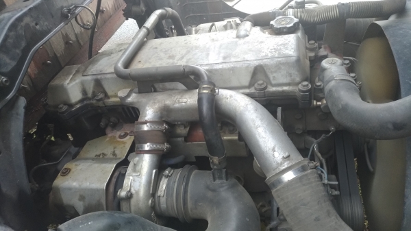 ขาย6ล้อHINO FC 4J 145แรง ปี47 ยาว5.50เมตร  เครื่องดี คัสชีส์สวย ตามสภาพครับ