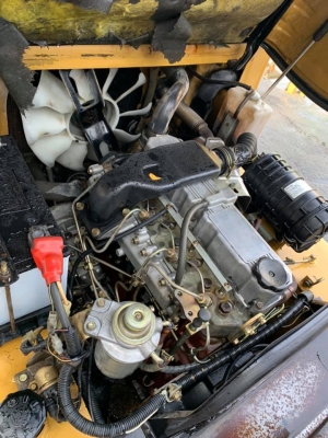 ขายรถนอก MITSUBISHI 2.5ตัน 4.7 เมตรเข้าตู้ งาเท ดีเซล ล้อคู่ ราคา 370,000 บาท 094-426-7888 จะเด็ด